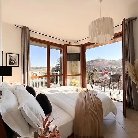 Elegant Penthouse La Balconata - Wellness Retreat & Castle View Apartman *
