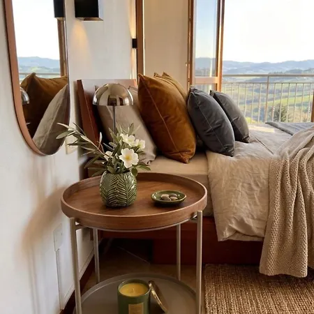 Elegant Penthouse La Balconata - Wellness Retreat & Castle View شقة *