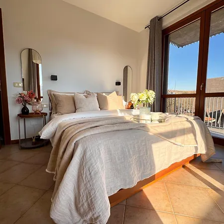 Elegant Penthouse La Balconata - Wellness Retreat & Castle View *