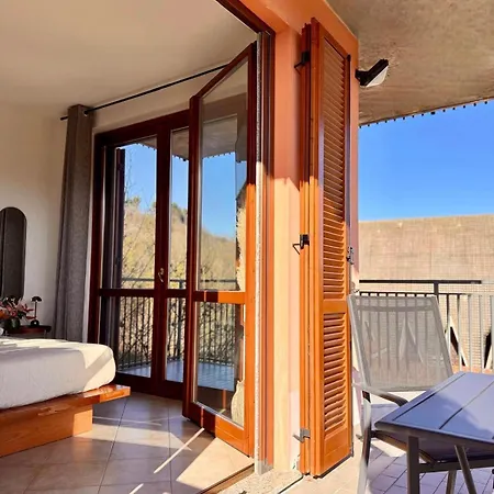 شقة Elegant Penthouse La Balconata - Wellness Retreat & Castle View *