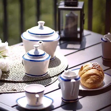 شقة Elegant Penthouse La Balconata - Wellness Retreat & Castle View